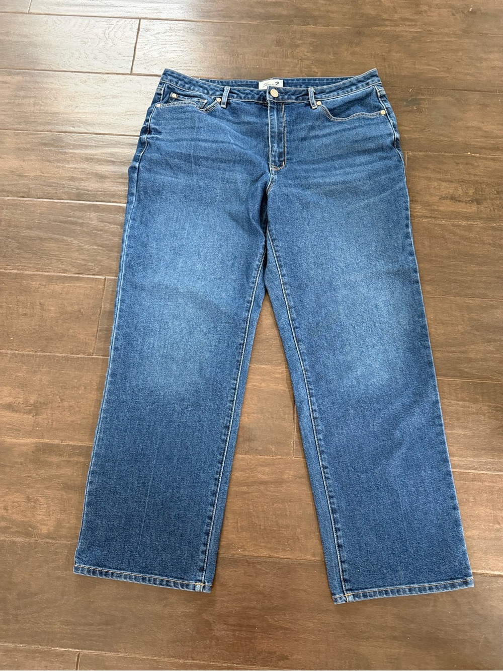 Seven7 Women's Straight Leg Jeans in Medium Blue Denim